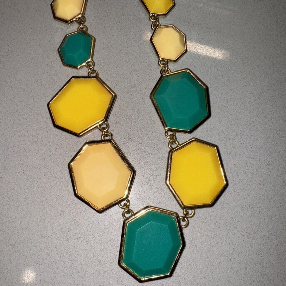 Kate Spade New York Necklace Rhinestone Green Yellow White Gold L-58cm Near mint - Picture 3 of 8